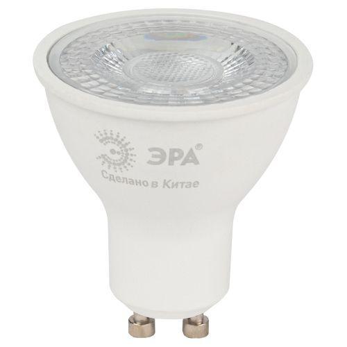 Лампа светодиодная STD LED Lense MR16-8W-827-GU10 GU10 8Вт линзованная софит тепл. бел. свет Эра Б0054941